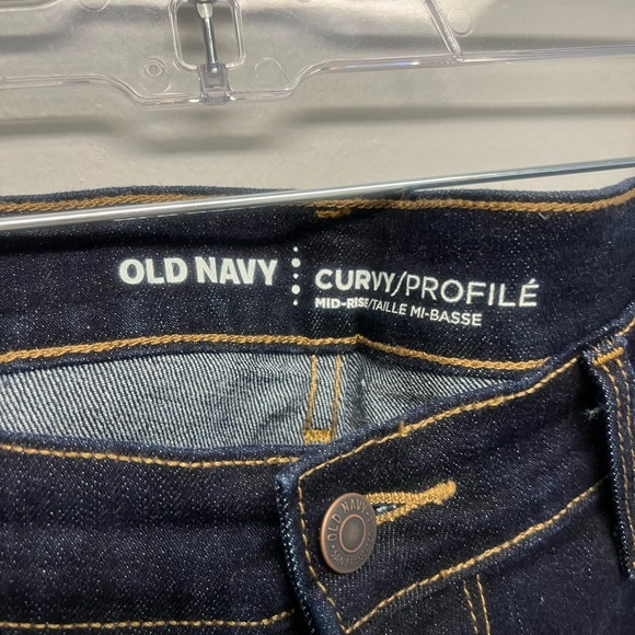 Old Navy Curvy Mid-Rise Jeans Size 12 - Picture 2 of 5